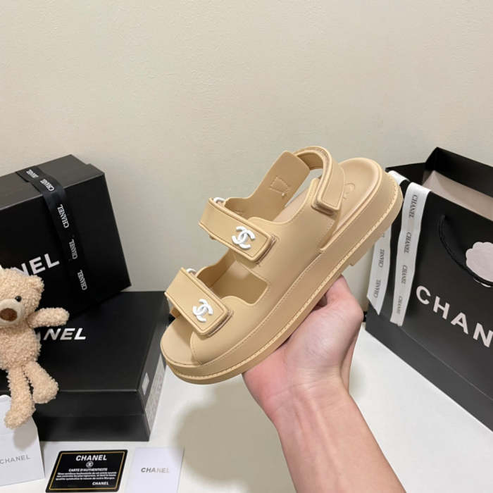 Flat leather sandals slippers , size 35-40 ,with box, SS50-944