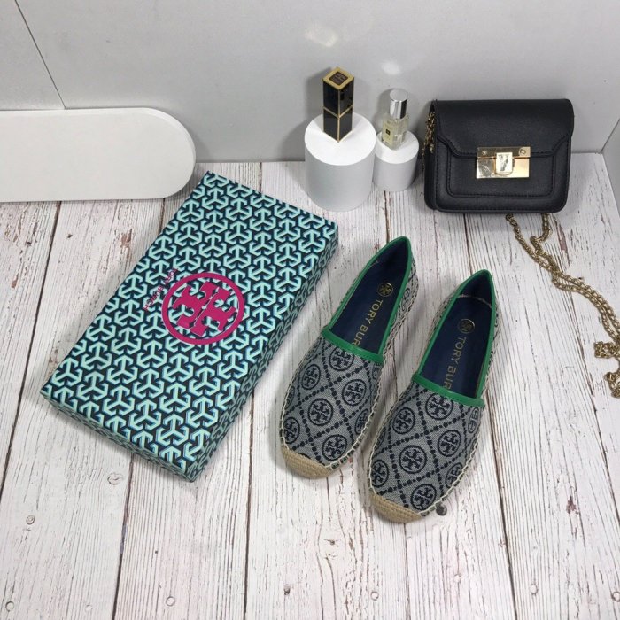Women flat shoes, size 35-40, with box, SS60-991-993
