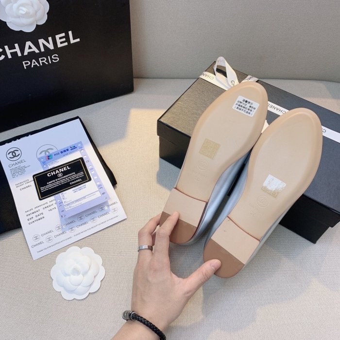 women flat ballet shoes, size 35-42,  with box, SS50-770