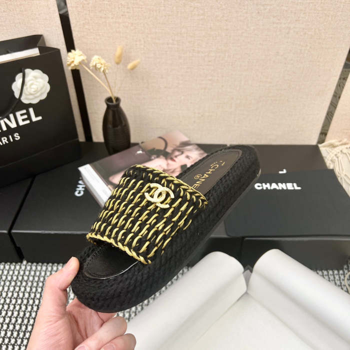 Flat leather sandals slippers , size 35-41 ,with box, SS60-1428-1429