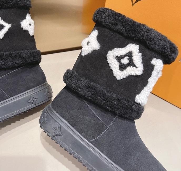 women boots shoes, size 35-41, with box,SS110-147-150