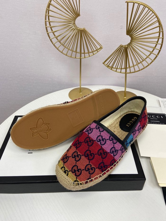 women flat shoes, size 35-41, with box ,  SS60-605-610