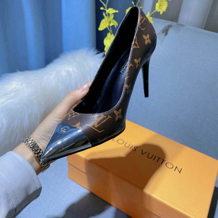 heel shoes, size 34-42, heel 8cm, with box, SS70-1130