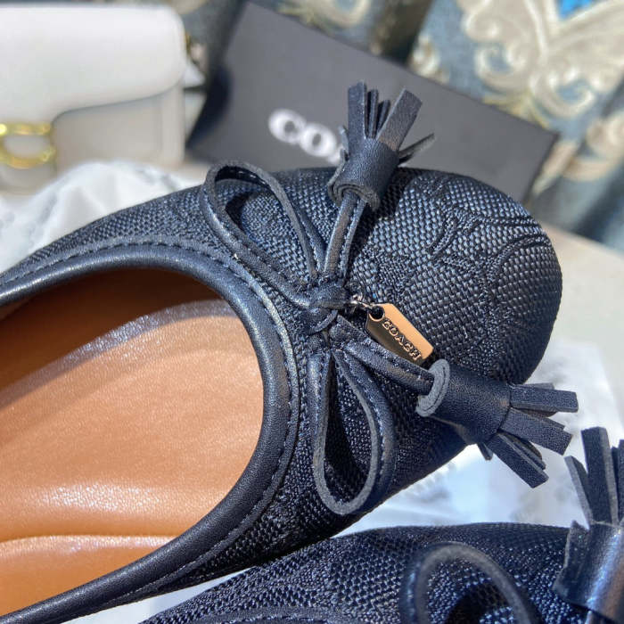 Women flat shoes ,size 35-40 ,with box,SS50-995-997