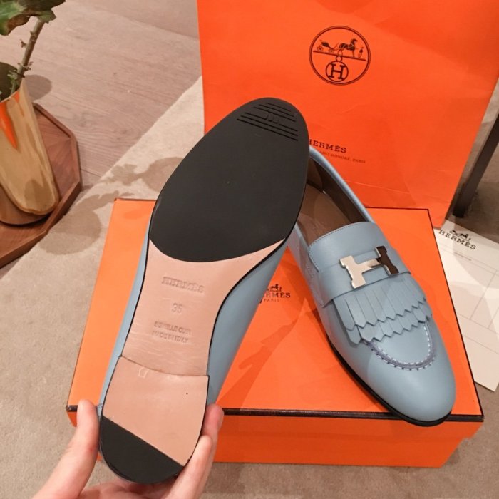 Women flat shoes, size 34-42, with box, SS70-1080