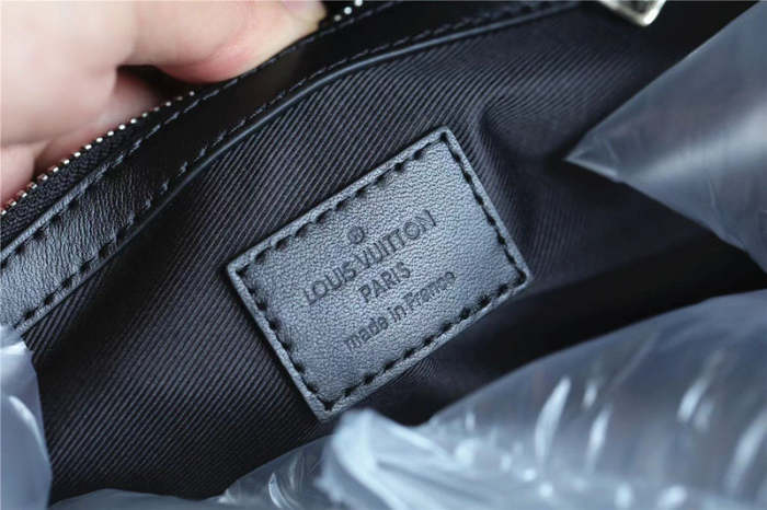 Leather  keepall bag ,mirror quality , size  50x29x23cm ,no box, B250-19