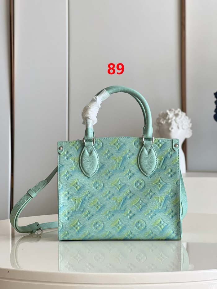 Leather bag ,AAAAA ,size 25*19*11.5cm ,no box, B110-89