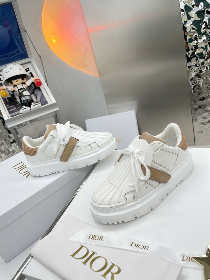 Women flat shoes, size 35-41, with box, SS88-377-380
