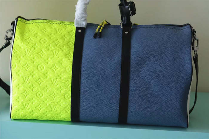 Leather  keepall bag ,mirror quality , size  50x29x23cm ,no box, B250-19
