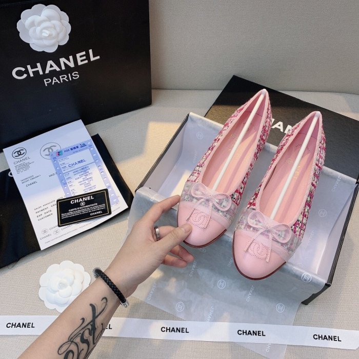 women flat ballet shoes, size 35-42,  with box, SS50-789