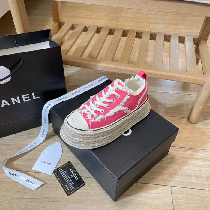 Women flat shoes ,size 34-40 ,with box,SS70-1305-1311
