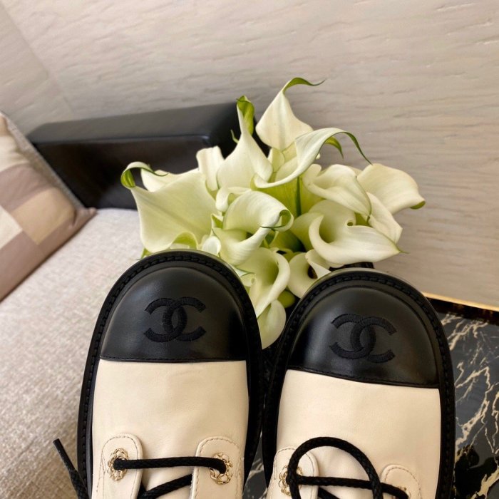 women boot shoes, size 35-40,  with box, SS98-135-137