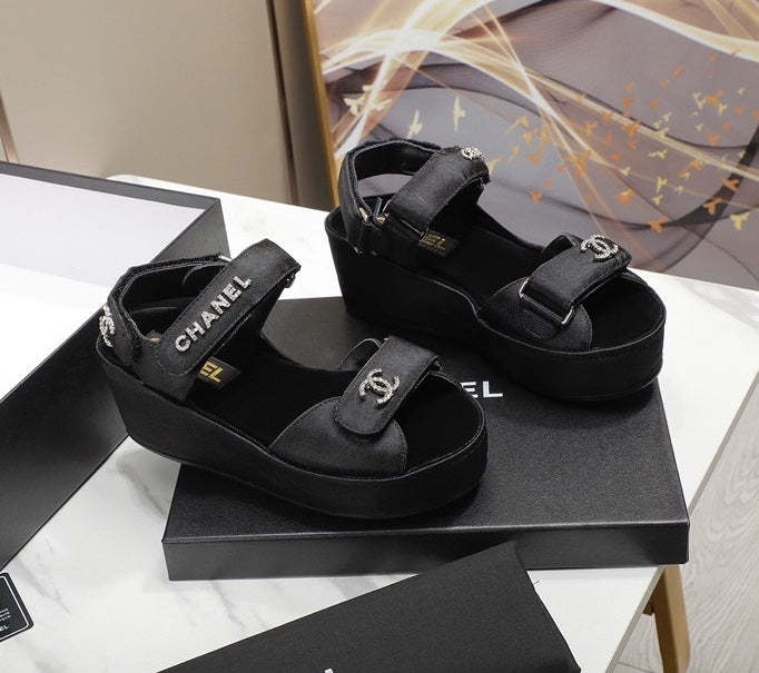 Women heel leather shoes, heel 5.5 cm, waterproof platform 2.5 cm,size 35-40, with box , SS110-188-193