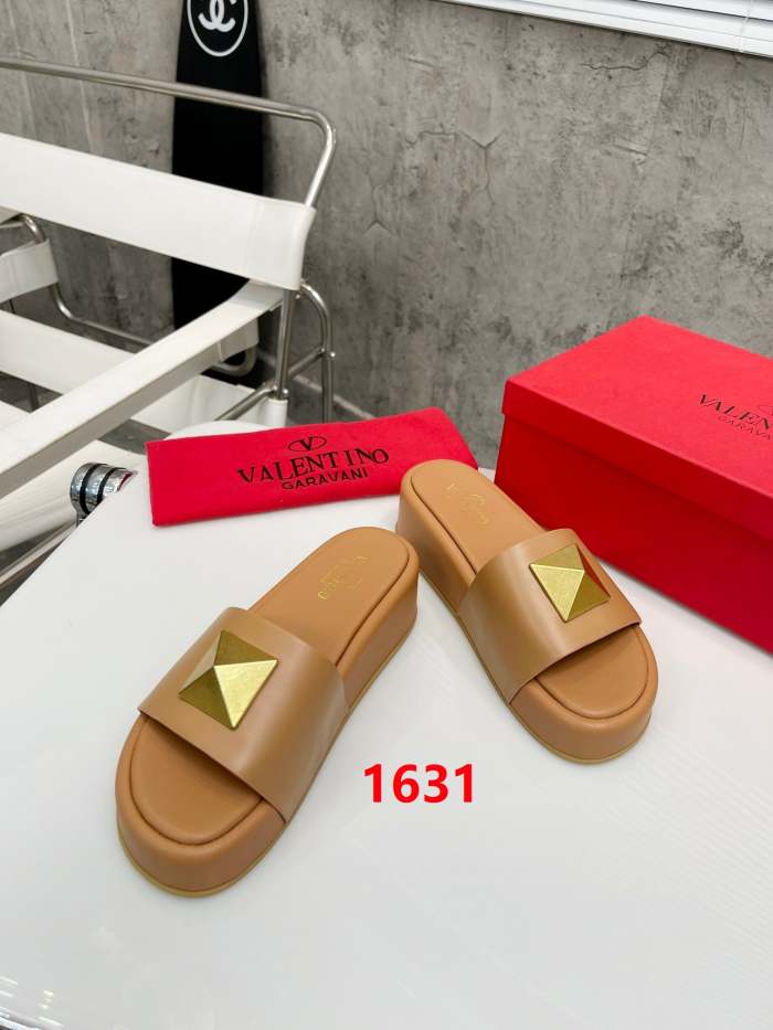Flat leather sandals slippers , size 35-41 ,with box, SS60-1630-1633