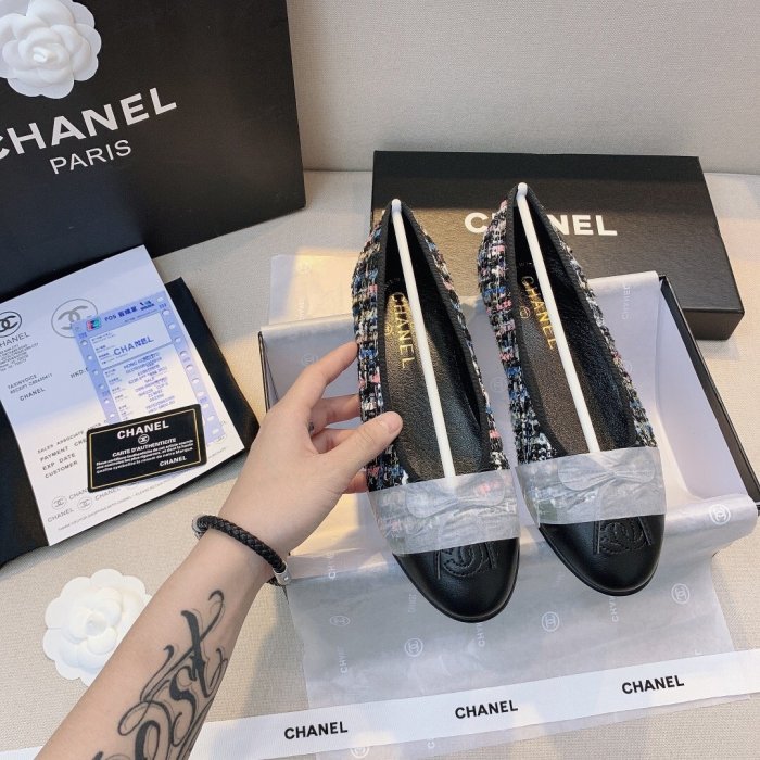 women flat ballet shoes, size 35-42,  with box, SS50-754