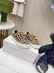 kids sneakers shoes, size 26-35  with box, SS60-886-888