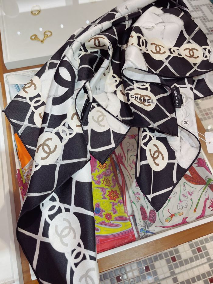 Silk scarf , NO BOX, size 90*90cm,  SF15-293-295