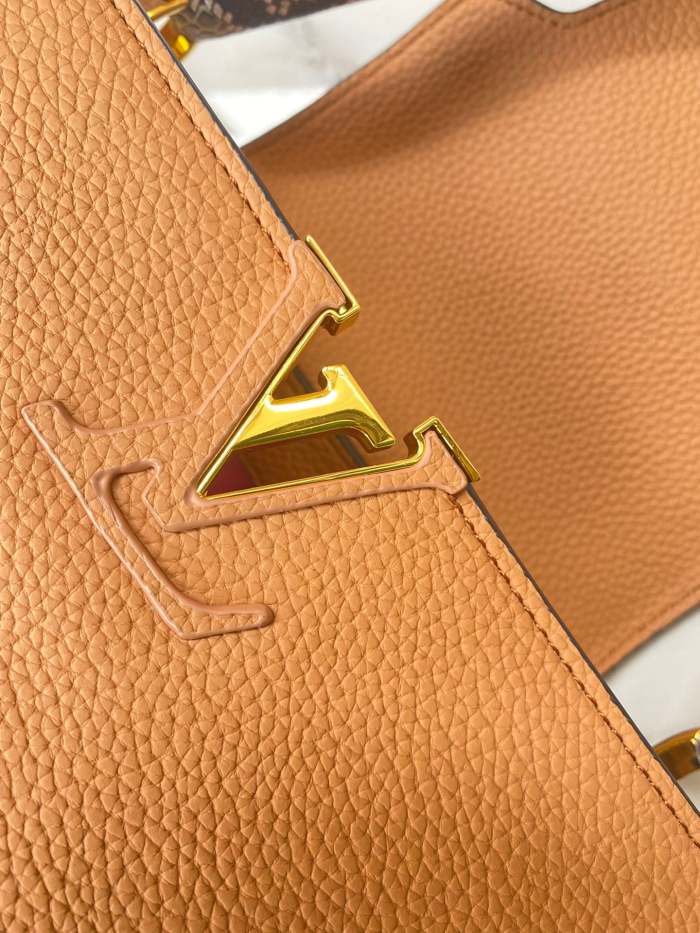 leather bag, AAAAA, no box,size:36*23*14cm,B110-71
