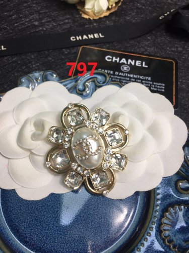 brooch jewelry ,with box,  J25-797