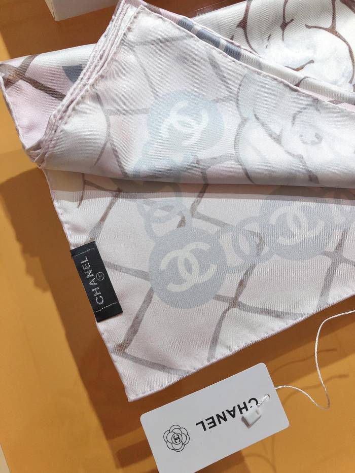 Silk scarf , NO BOX, size 90*90cm,  SF15-293-295