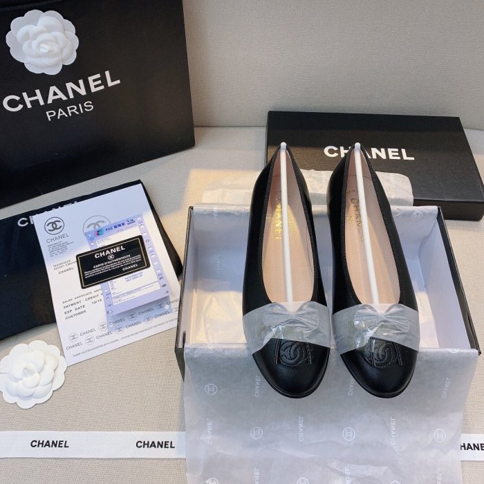 women flat ballet shoes, size 35-42,  with box, SS50-773
