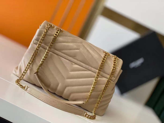 Leather bag, 5A , size 20cm or 24cm or 31cm, B110-61