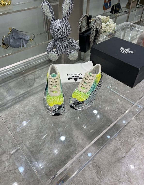 women men flat sneakers shoes, size 35-45, with box , SS138-38-44