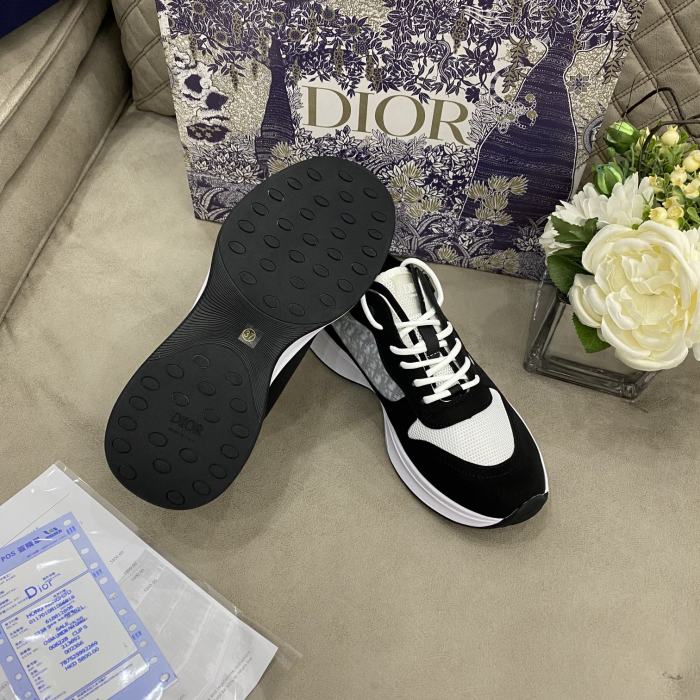 women flat sneakers shoes, size 34-40 with box , SS70-1292