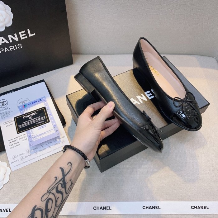 women flat ballet shoes, size 35-42,  with box, SS50-766