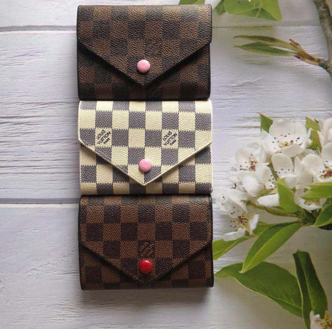 split leather bag,AAA,with box,size:12*10cm,B17-349-351