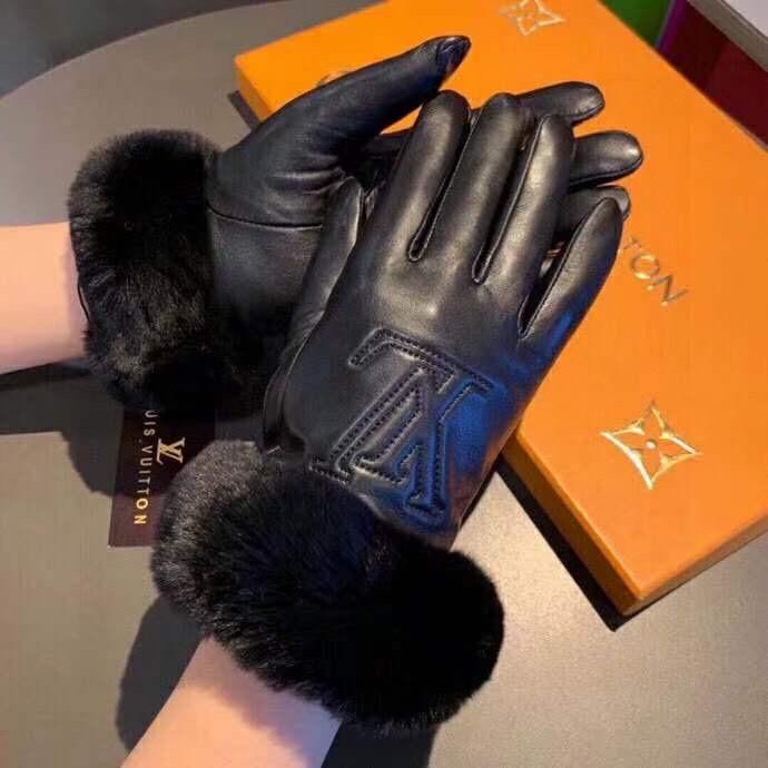 Women's fur leather gloves ,with box