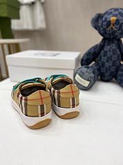 kids sneakers shoes, size 26-35  with box, SS60-886-888