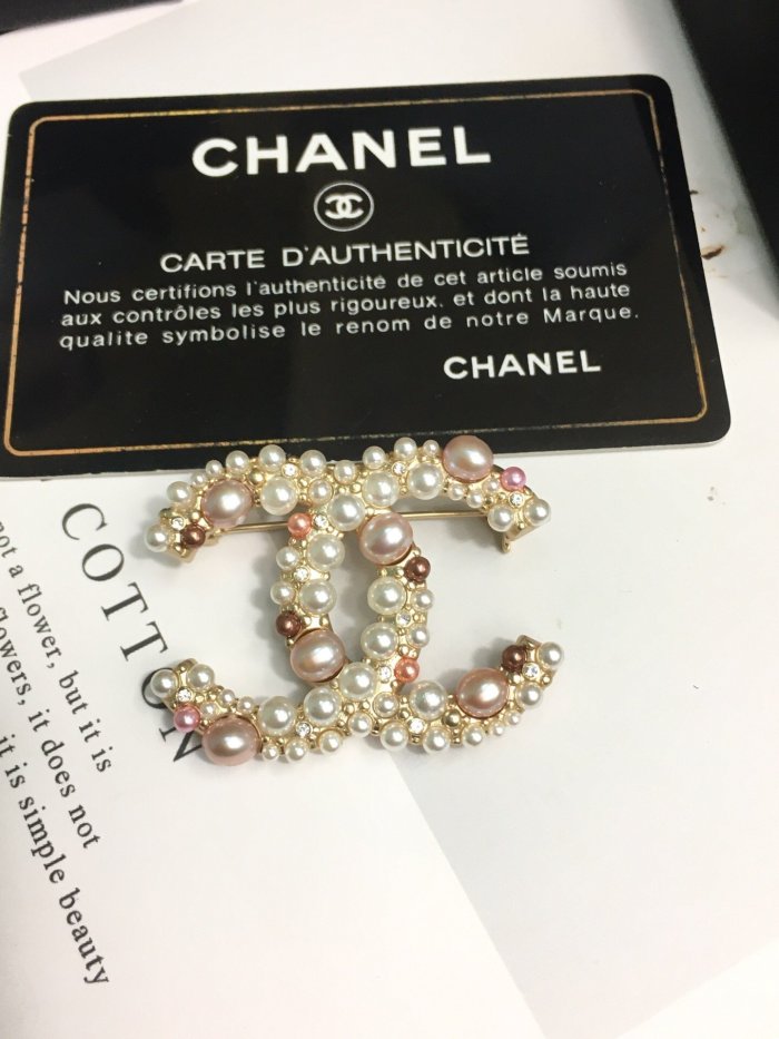 brooch  with box