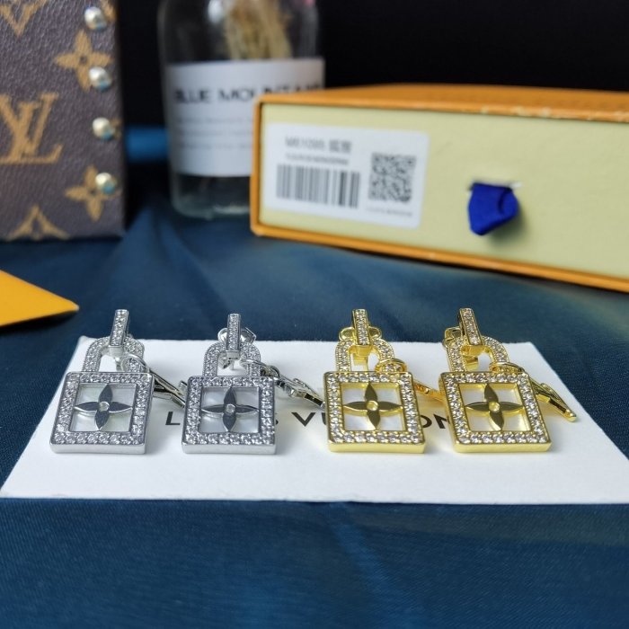 earring jewelry ,with box,  J25