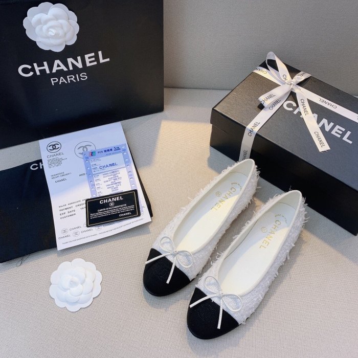 women flat ballet shoes, size 35-42,  with box, SS50-764