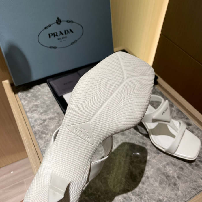 Flat leather sandals slippers , size 35-40 , with box, SS60-1384-1389