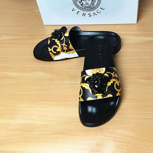 Flat leather sandals slippers , size 35-46, SS60-1858
