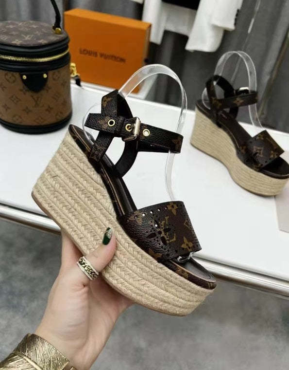 women heel shoes,size 35-42, with box, SS88-462-465