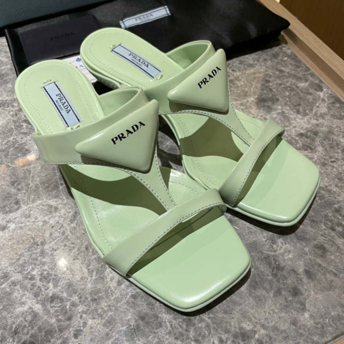 Flat leather sandals slippers , size 35-40 , with box, SS60-1384-1389