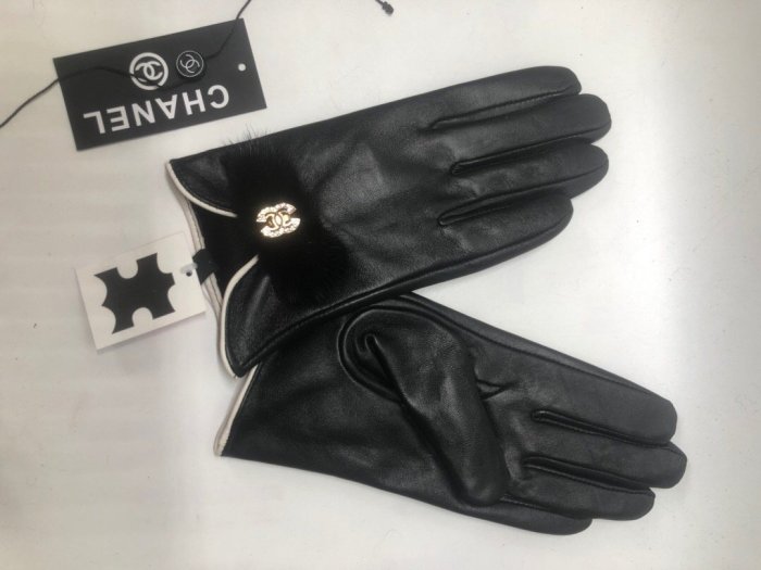 Women's fur leather gloves, with box