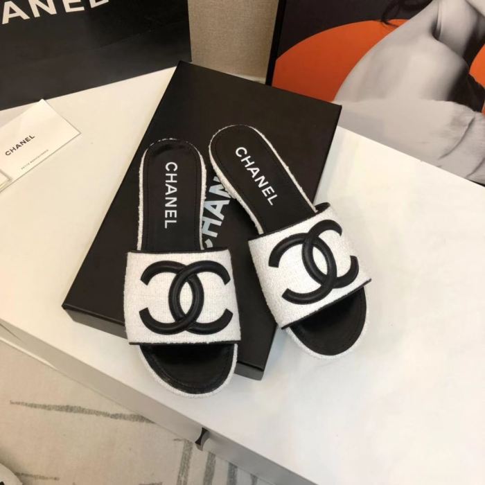 women leather sandals slippers , size 34-41 ,with box, SS60-1578-1579