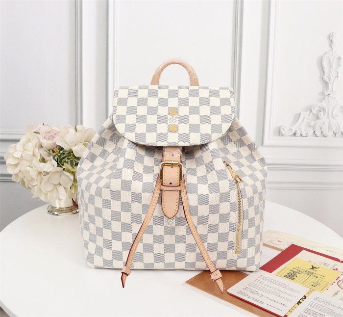 canvas and leatherbag ,top quality ,no box,with dust bag size 30-31-18cm,B110