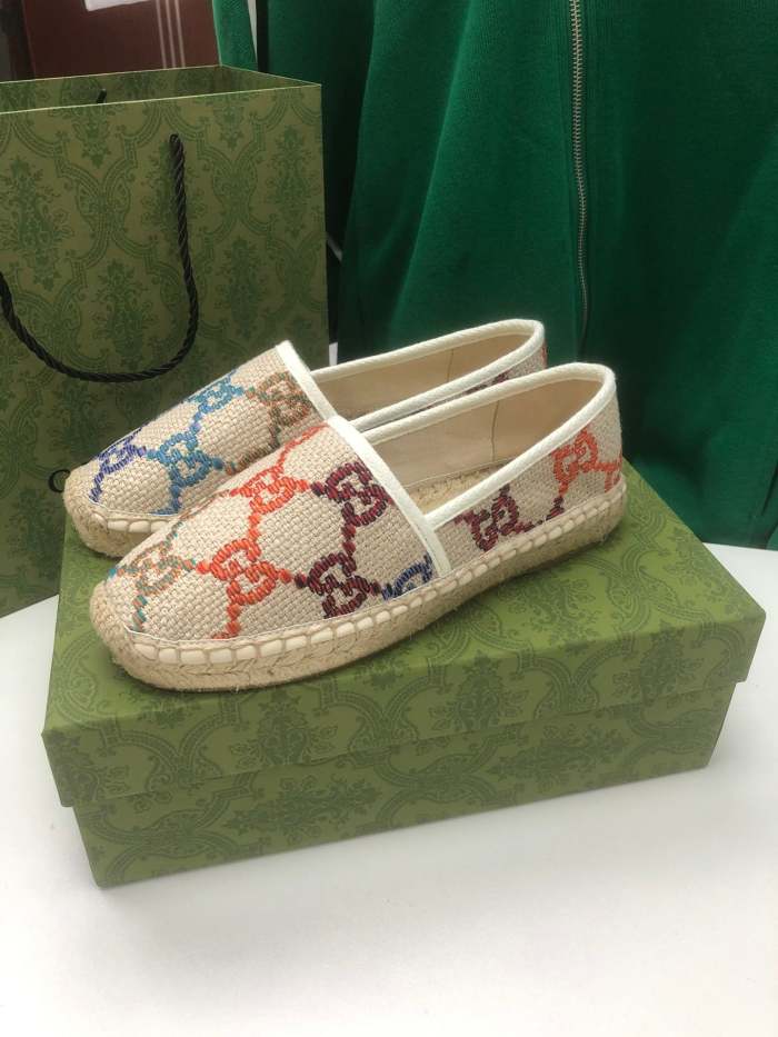 Women flat shoes ,size 35-41 ,with box, SS60-1498