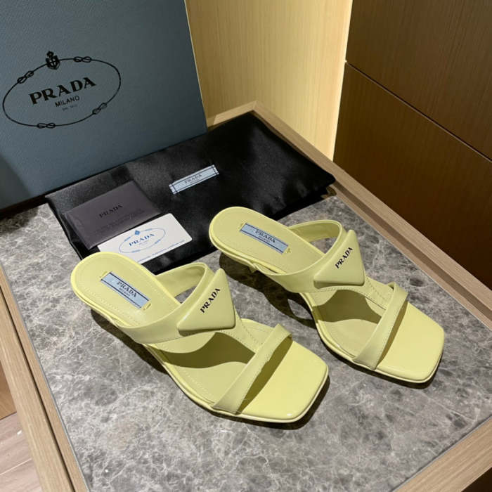 Flat leather sandals slippers , size 35-40 , with box, SS60-1384-1389