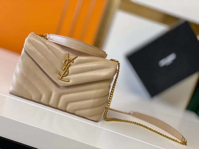 Leather bag, 5A , size 20cm or 24cm or 31cm, B110-61