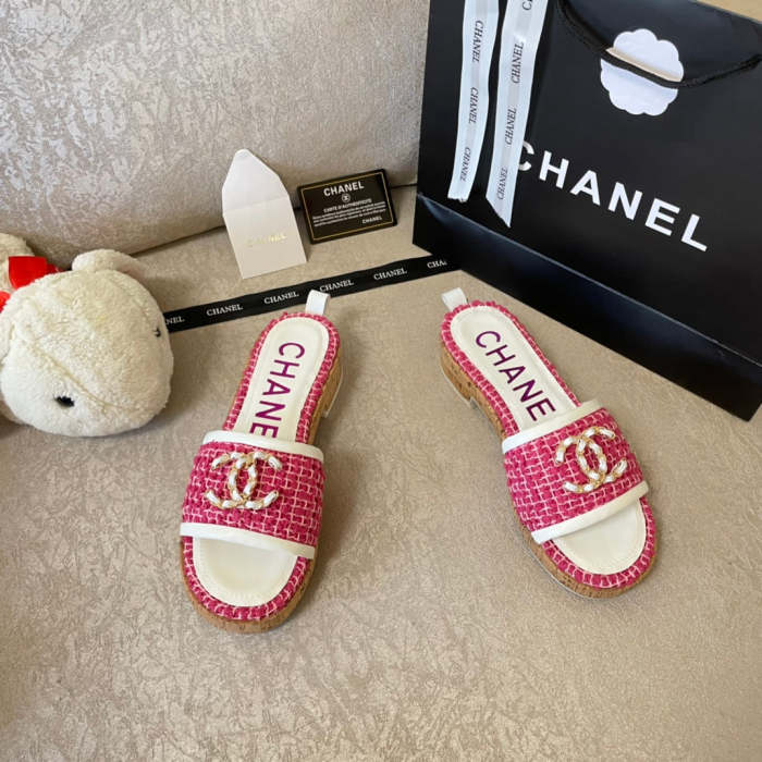 Flat leather sandals slippers , size 34-41 , with box, SS60-1345-1348
