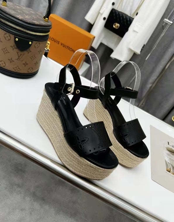 women heel shoes,size 35-42, with box, SS88-462-465