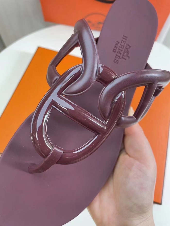 Flat leather sandals slippers , size 35-41  , with box,  SS50-875-880