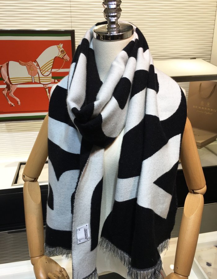 cashmere cotton scarf ,size:188x33cm,no box. SF25-1131-1133