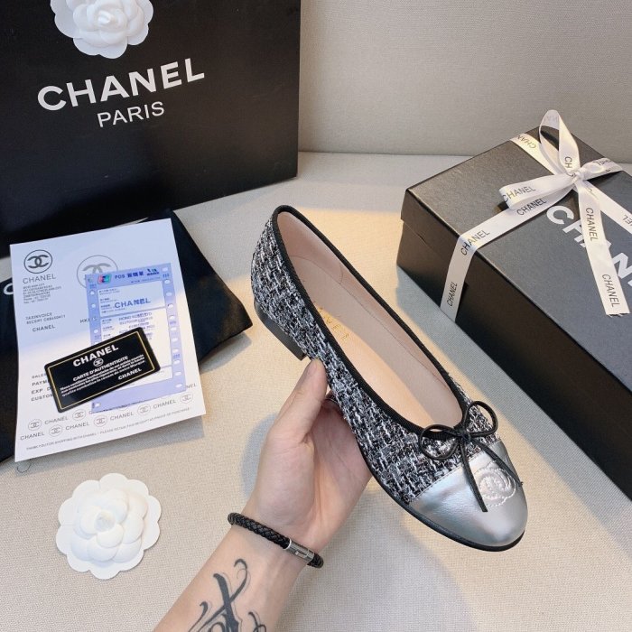 women flat ballet shoes, size 35-42,  with box, SS50-753